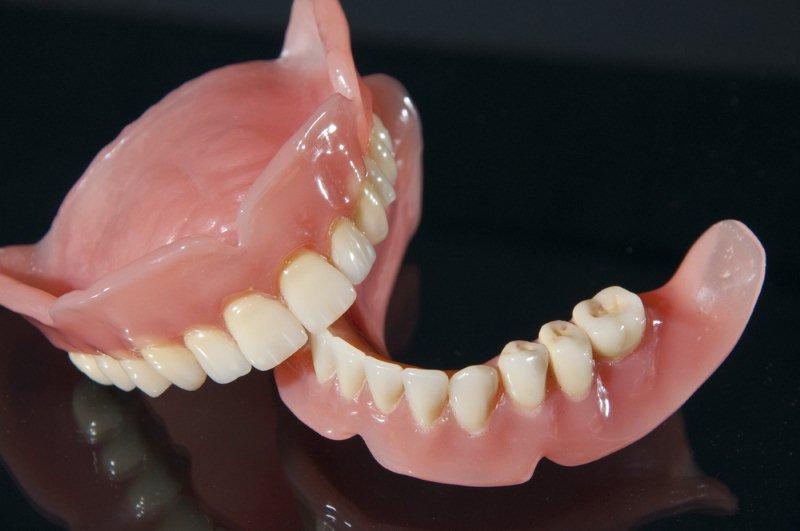 Acrylic Dentures Bromley